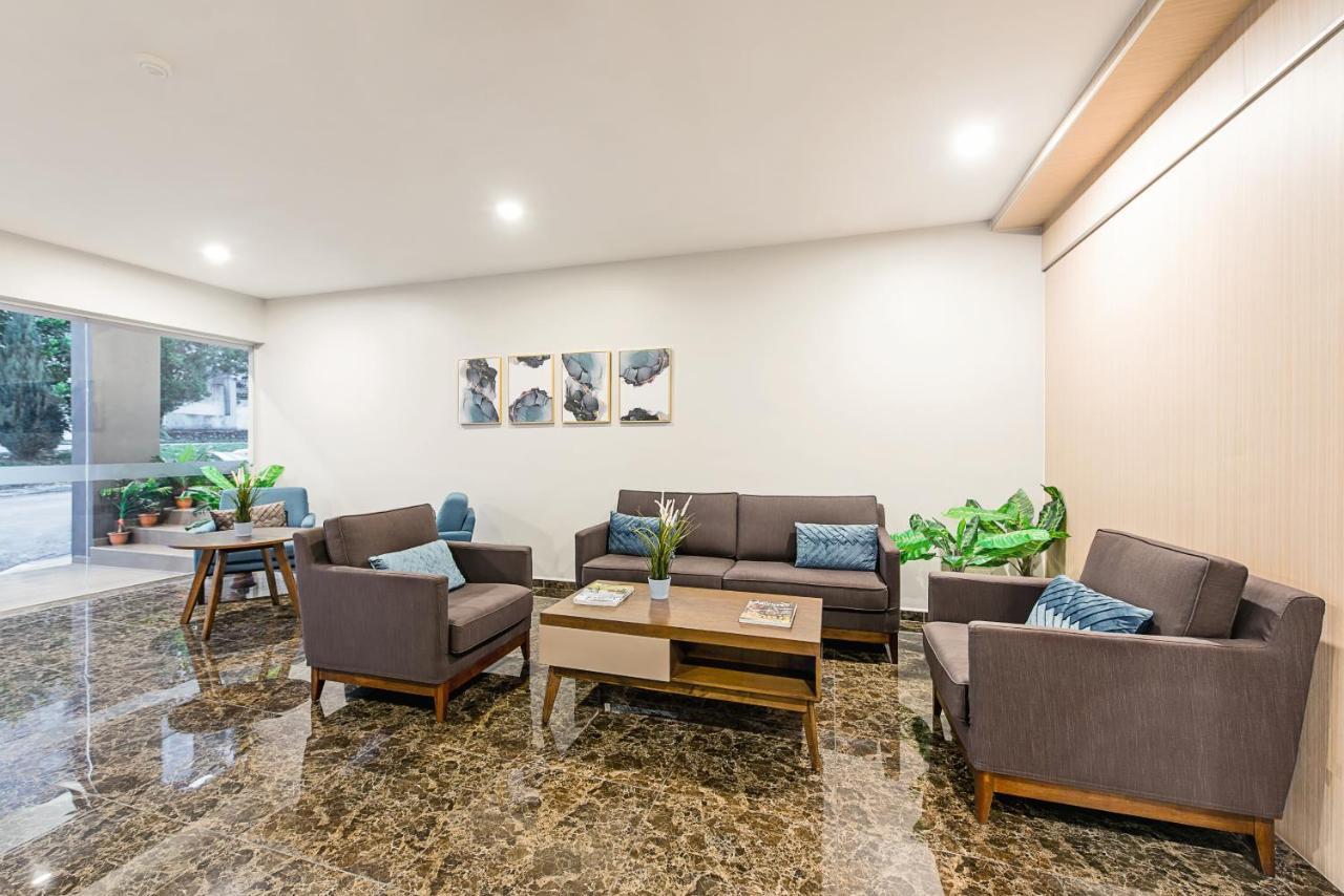 Hako Hotel Taman U Johor Bahru Buitenkant foto