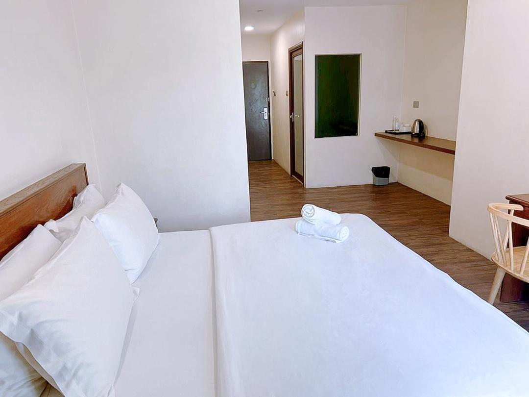 Hako Hotel Taman U Johor Bahru Buitenkant foto
